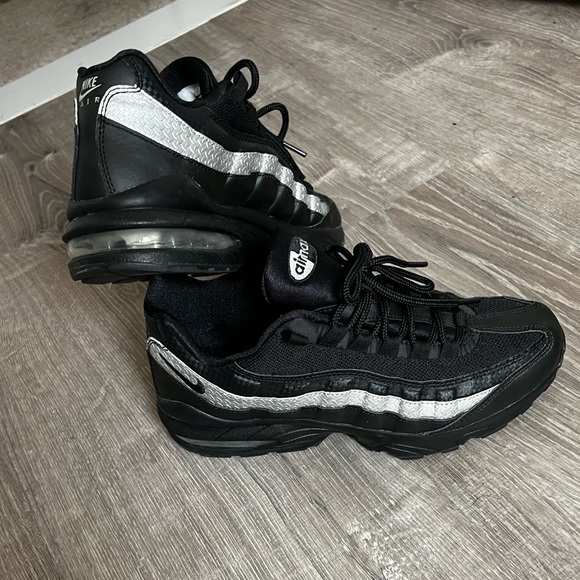Nike Other - 💥SOLD💥 RARE COLOR Nike Air Max 95